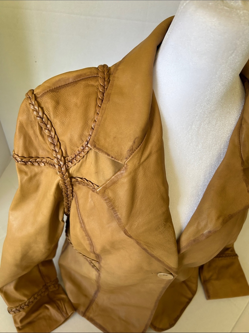 MONTANACO WOMENS SOFT VINTAGE BRAIDED LEATHER COAT SZ XL - Picture 3 of 12